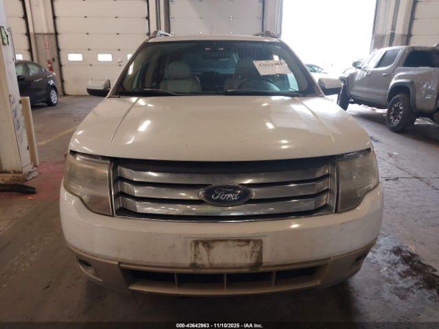 Ford Taurus X Eddie Bauer Image 15