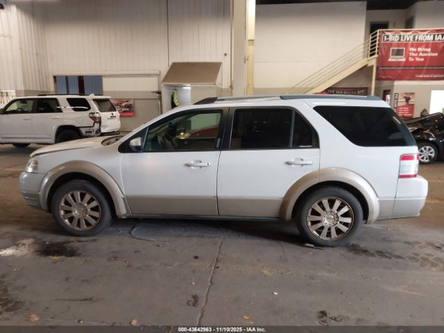 Ford Taurus X Eddie Bauer Image 9