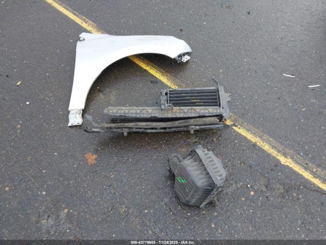 Chevrolet Equinox Awd Ls Image 9