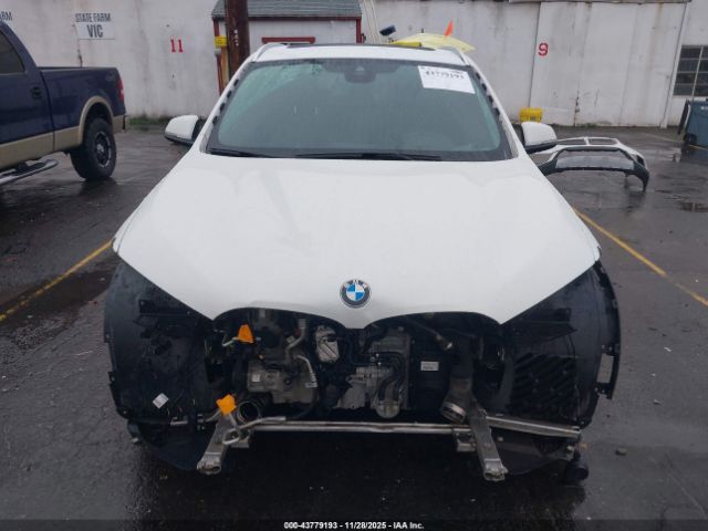 BMW X Series Xdrive28i Image 12