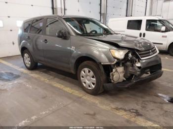  Salvage Mitsubishi Outlander