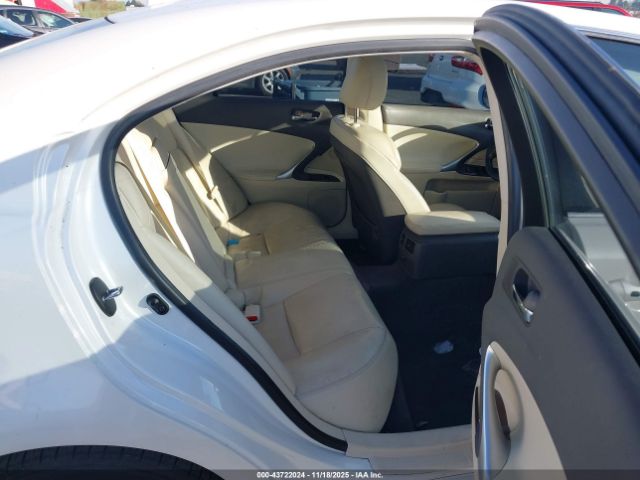 Lexus Is Image 14
