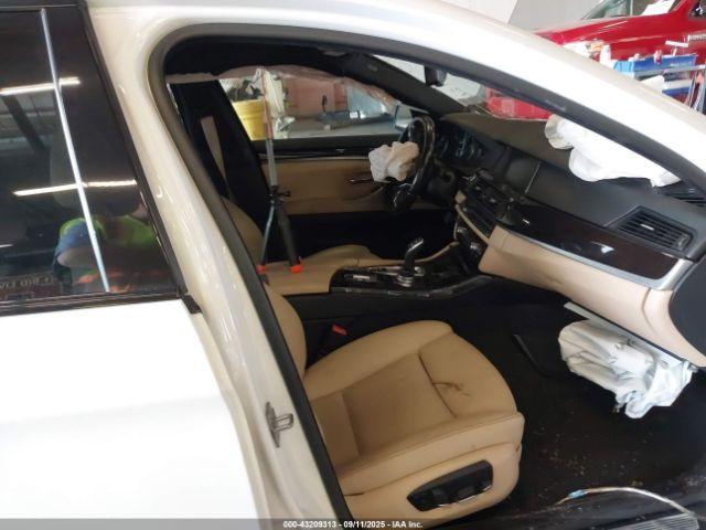 BMW 5 Series Image 6