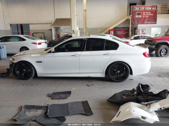 BMW 5 Series Image 12