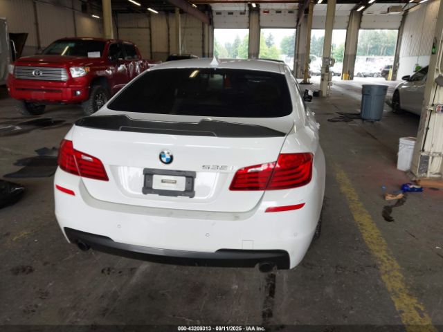 BMW 5 Series Image 3