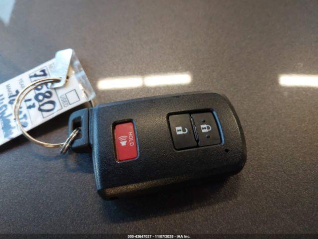 Toyota Highlander Le Image 5