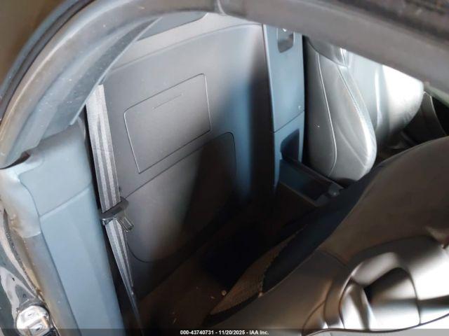 Audi TT 2.0t Premium Image 6