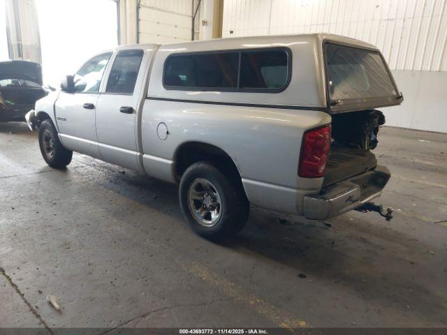 Dodge Ram 1500 Image 4