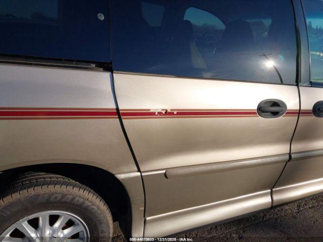 Ford Windstar Lx Image 4