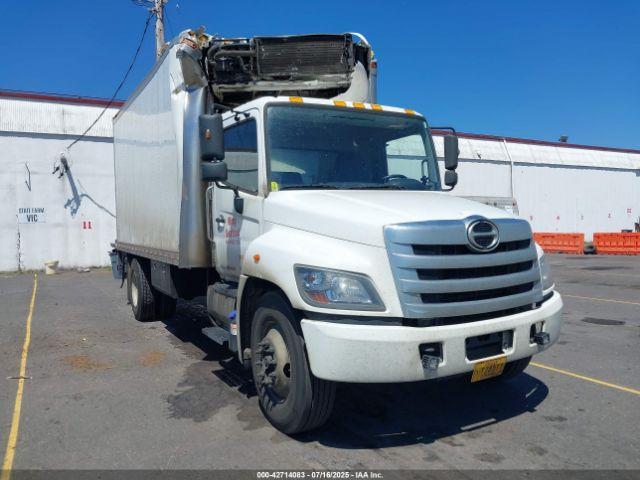  Salvage Hino 258 268