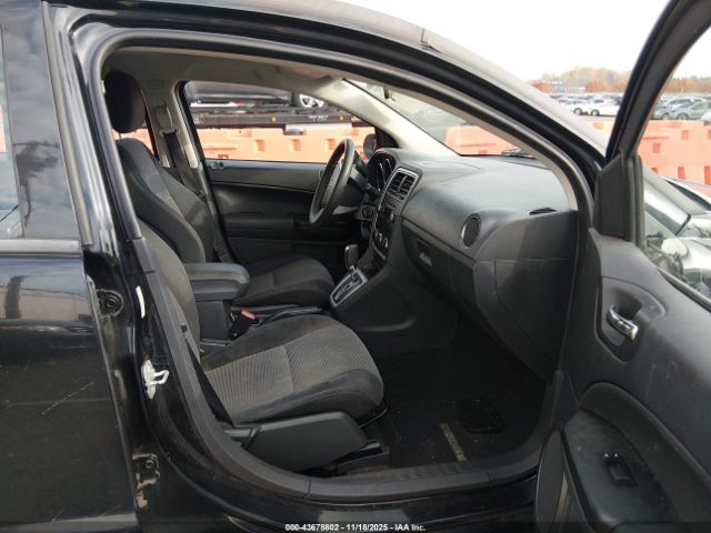 Dodge Caliber Sxt Image 5