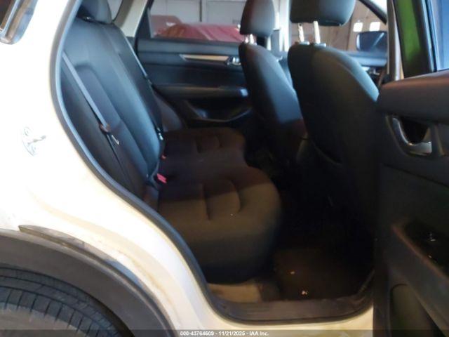 Mazda Cx Sport Image 7