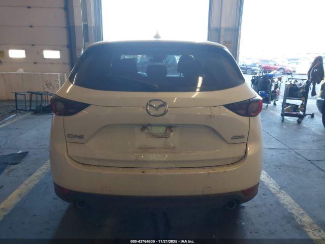 Mazda Cx Sport Image 16