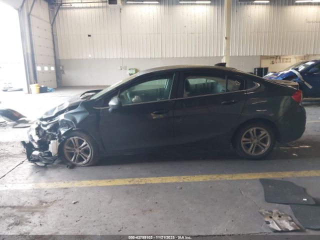 Chevrolet Cruze Lt Auto Image 16