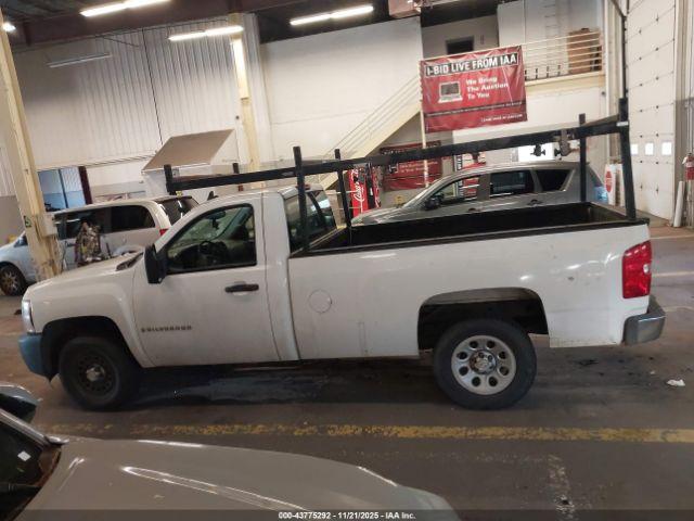 Chevrolet Silverado 1500 Work Truck Image 15