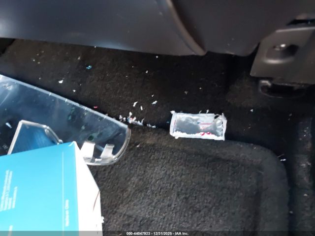 GMC Terrain Slt-2 Image 2