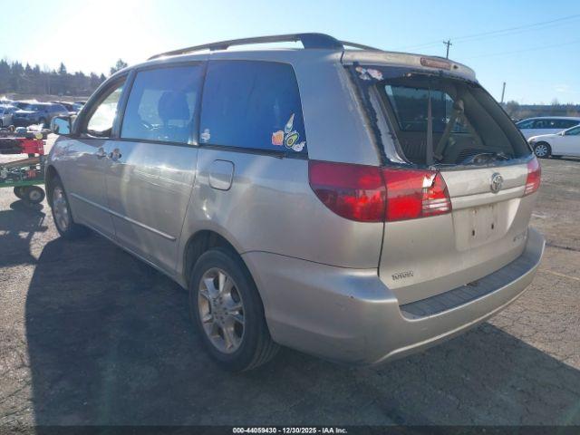 Toyota Sienna Xle Image 6