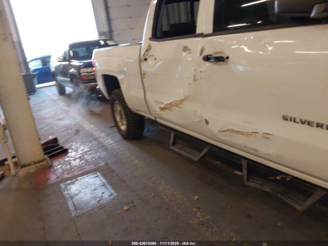 Chevrolet Silverado 1500 1lt Image 6