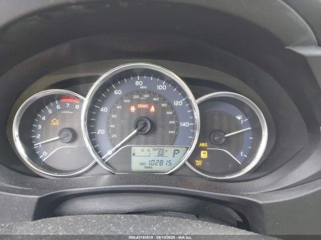 Toyota Corolla Le Image 11