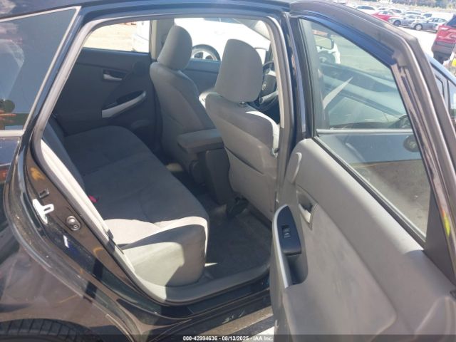 Toyota Prius Iii Image 8