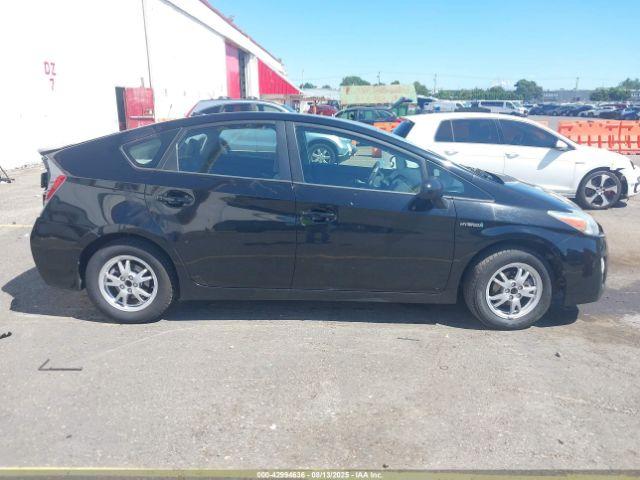 Toyota Prius Iii Image 16