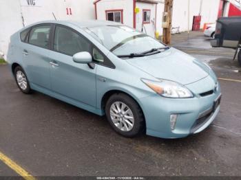  Salvage Toyota Prius