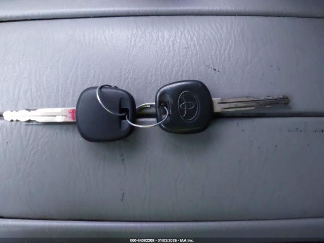 Toyota Highlander V6 Image 9