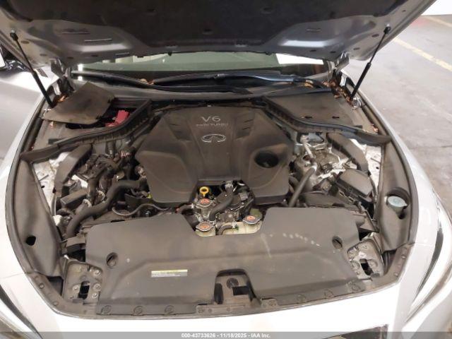 INFINITI Q50 3.0t Luxe Image 10