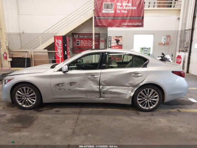 INFINITI Q50 3.0t Luxe Image 17