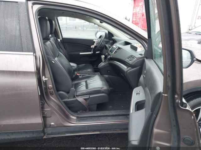 Honda CR-V Touring Image 4