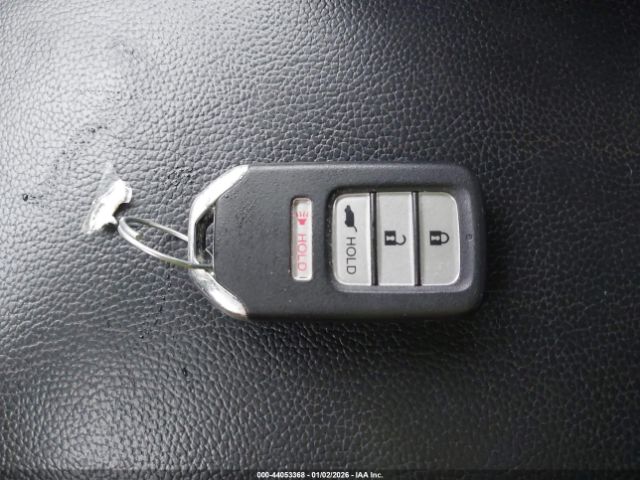 Honda CR-V Touring Image 13