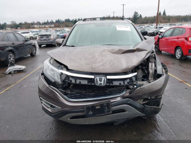 Honda CR-V Touring Image 2