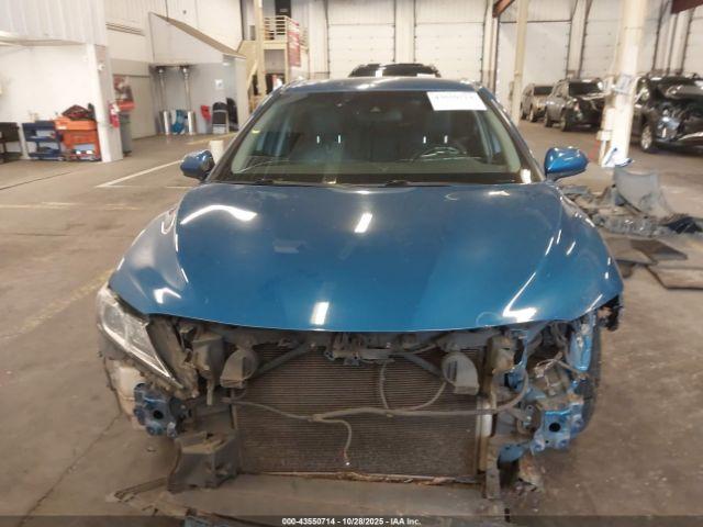 Toyota Camry Se Image 16