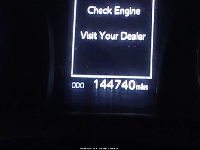 Toyota Camry Se Image 12