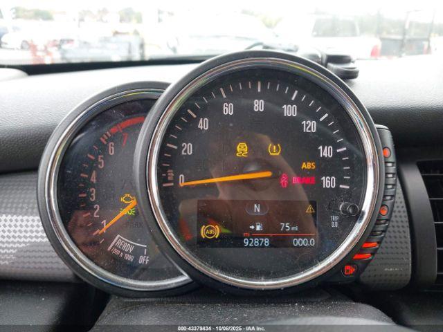 MINI Hardtop Cooper Image 8