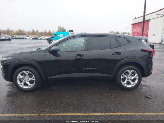 Chevrolet Trax Fwd Ls Image 16