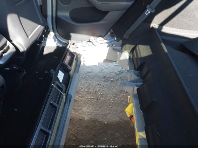 Tesla Model Y Performance Dual Motor All-wheel Drive Image 4