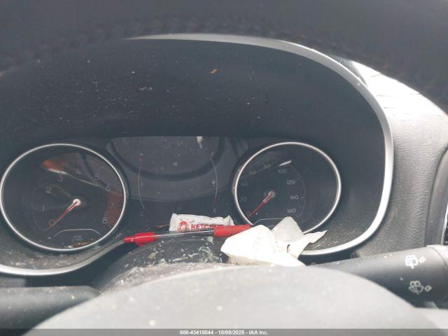 Jeep Compass Latitude Fwd Image 10