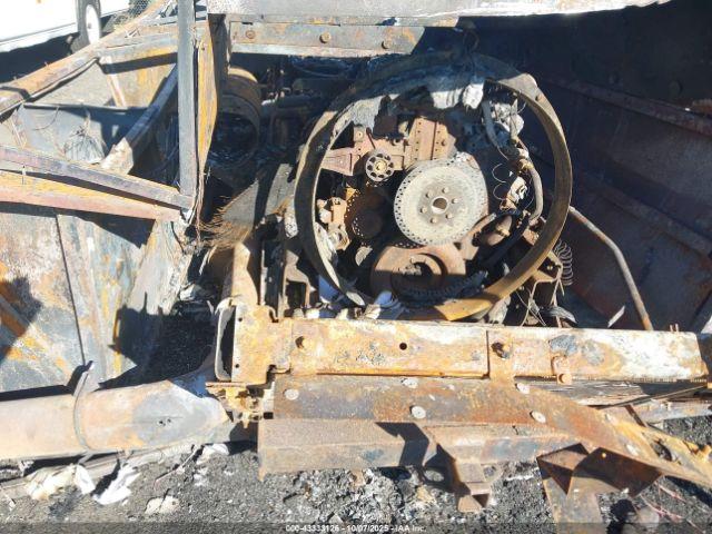 Freightliner Chassis X Line Motor Home Image 11