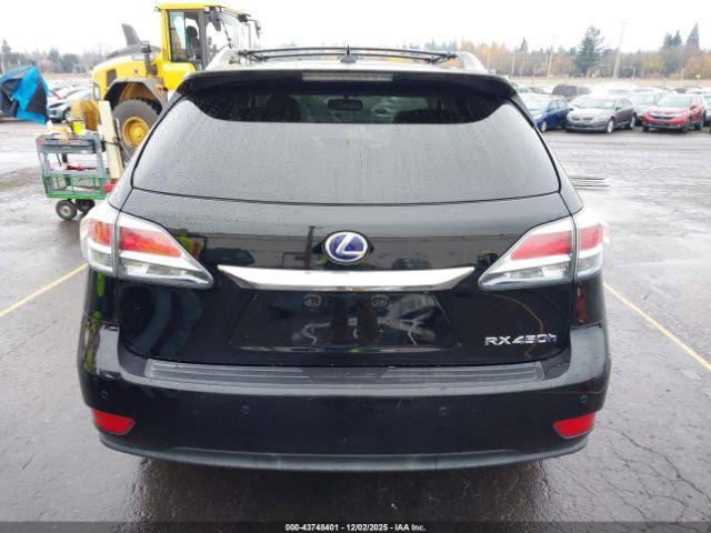 Lexus RX Image 13
