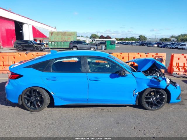 Honda Civic Sport Image 14