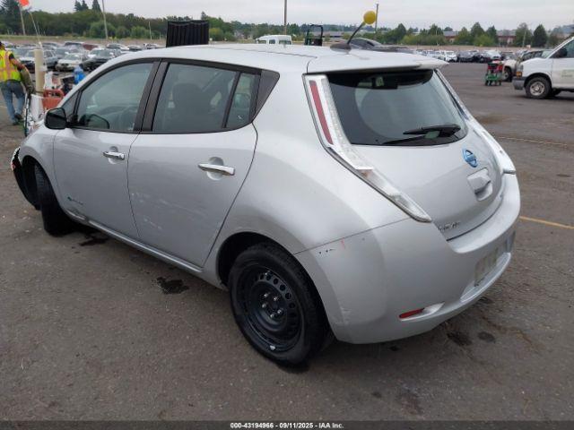 Nissan LEAF S Image 15