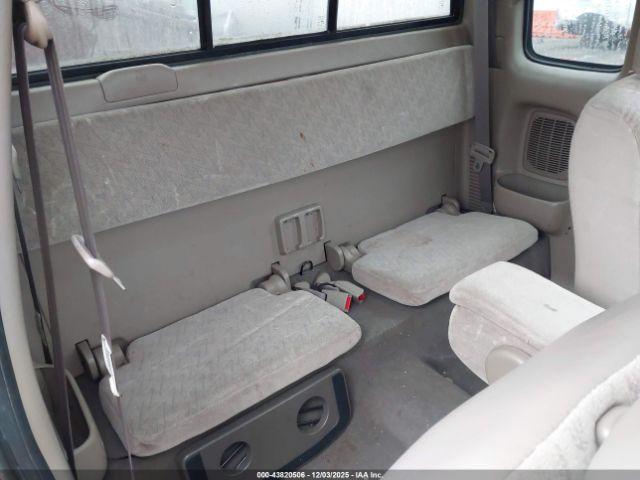 Toyota Tacoma Image 17