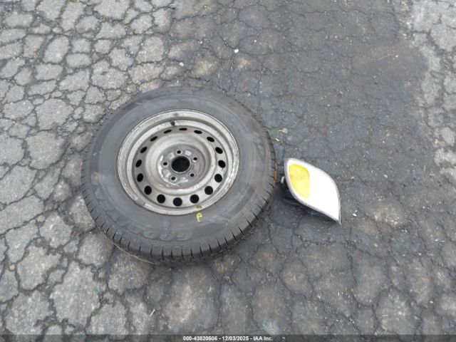 Toyota Tacoma Image 12