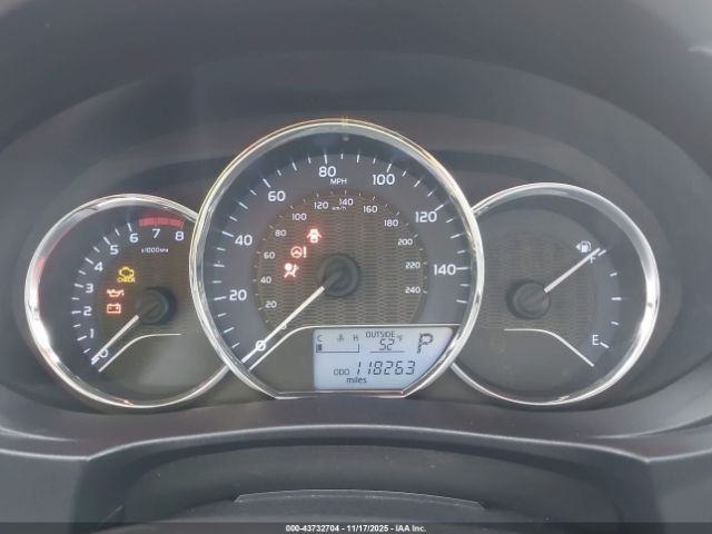 Toyota Corolla Le Plus Image 5