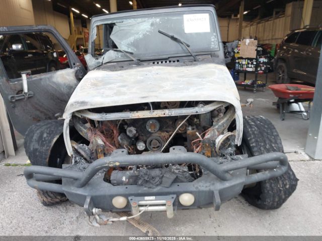 Jeep Wrangler Unlimited X Image 6