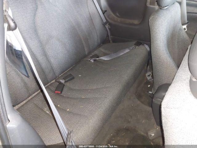 Chevrolet Cavalier Image 6