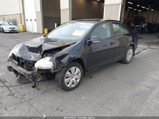 Volkswagen Jetta S Image 9