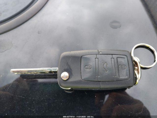 Volkswagen Jetta S Image 15