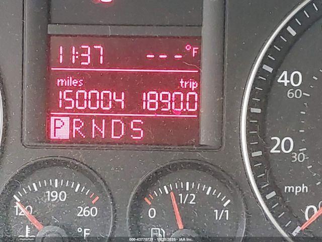 Volkswagen Jetta S Image 8